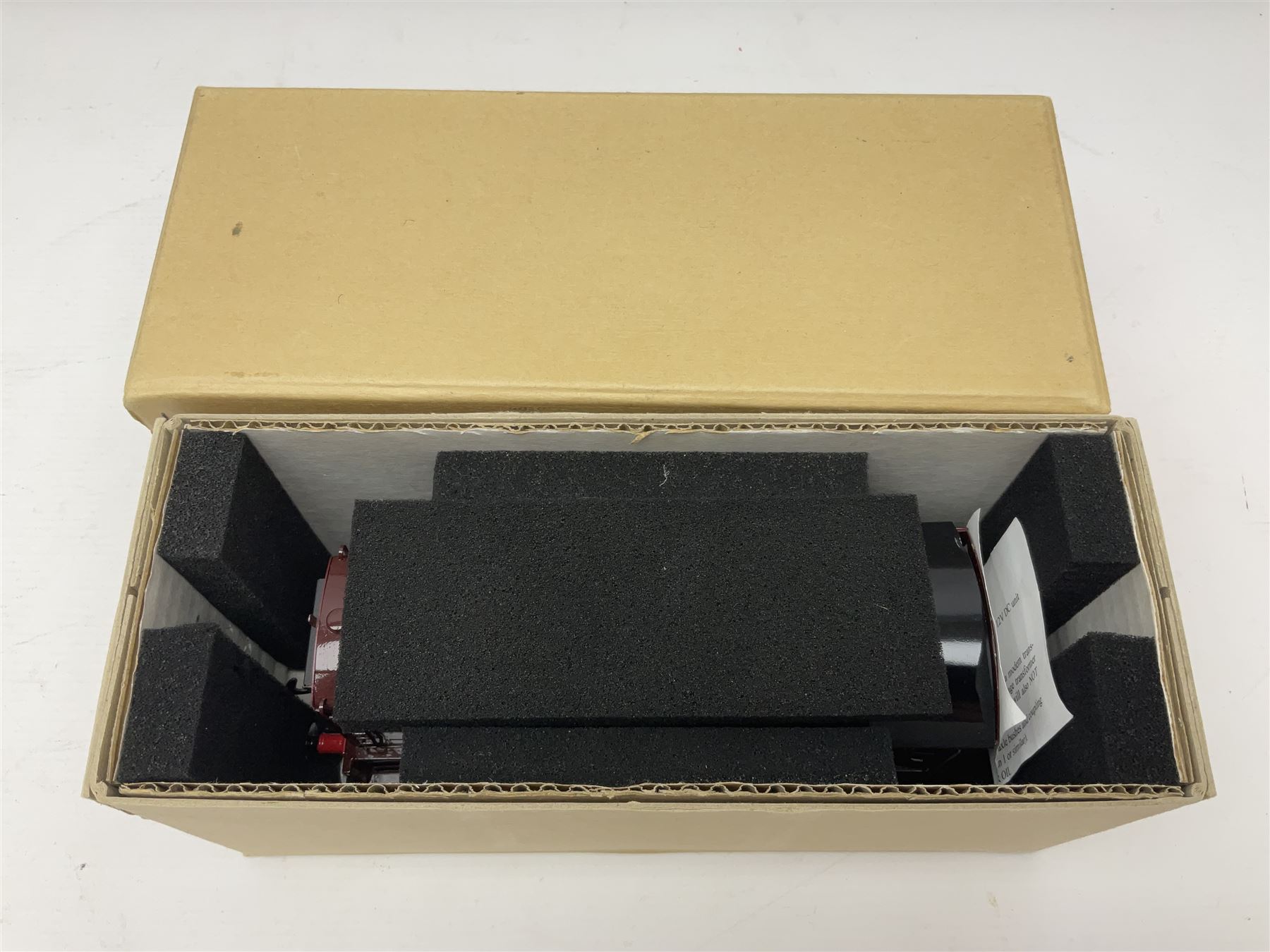 Ray Cooper '0' gauge - Directory Series LMS 0-6-0 diesel shunting locomotive No.7098; in plain brown box with RAC label and instructions