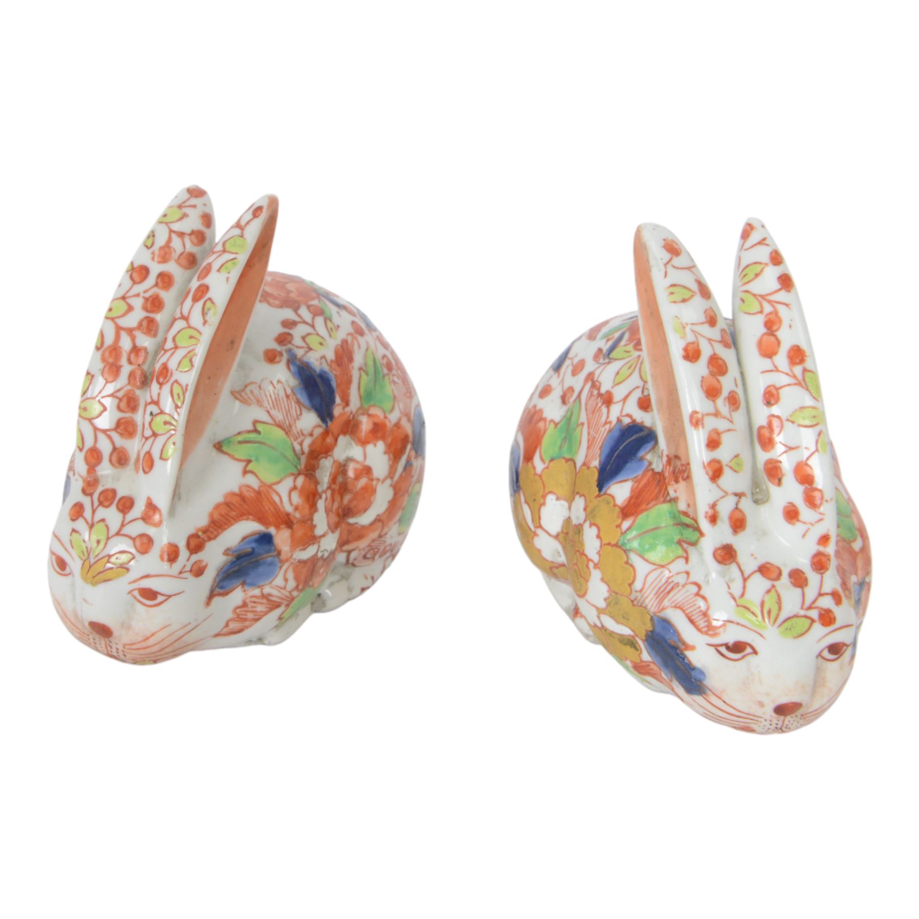 Walther and Sohne Art Deco peach glass table lamp base, pair of Imari rabbits and and a cloisonne enamel vase, vase H20cm