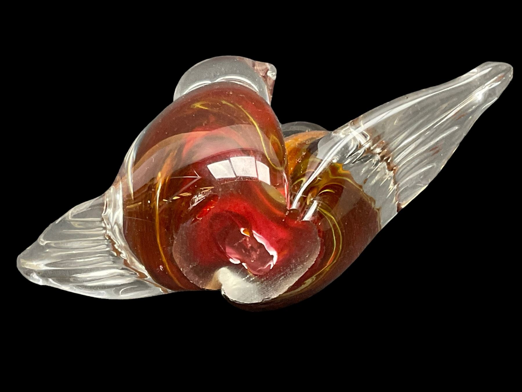 Murano glass cat and figure ina hat, together with tow valletta glass paperweights and bird glass paperweight, cat H20cm 