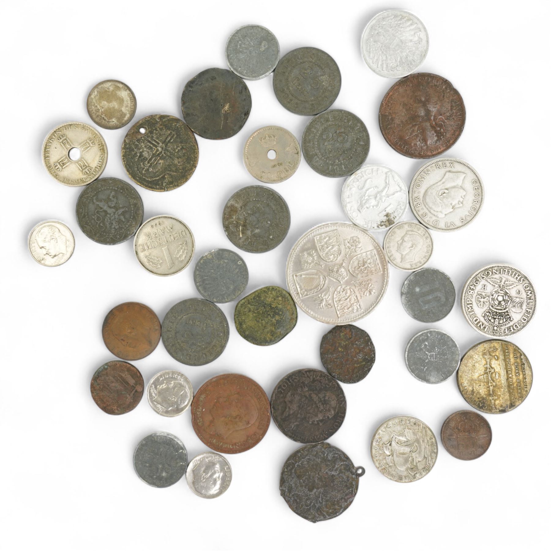  Quantity of pre 1947 coinage, approx 280 grams and various other coins