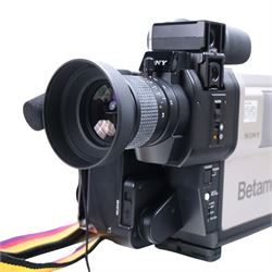 Sony BetaMovie BMC-100P camera, in carry case with instructions