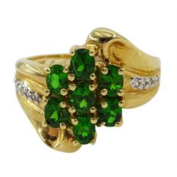 14ct gold green garnet cluster ring, with diamond set shoulders, hallmarked