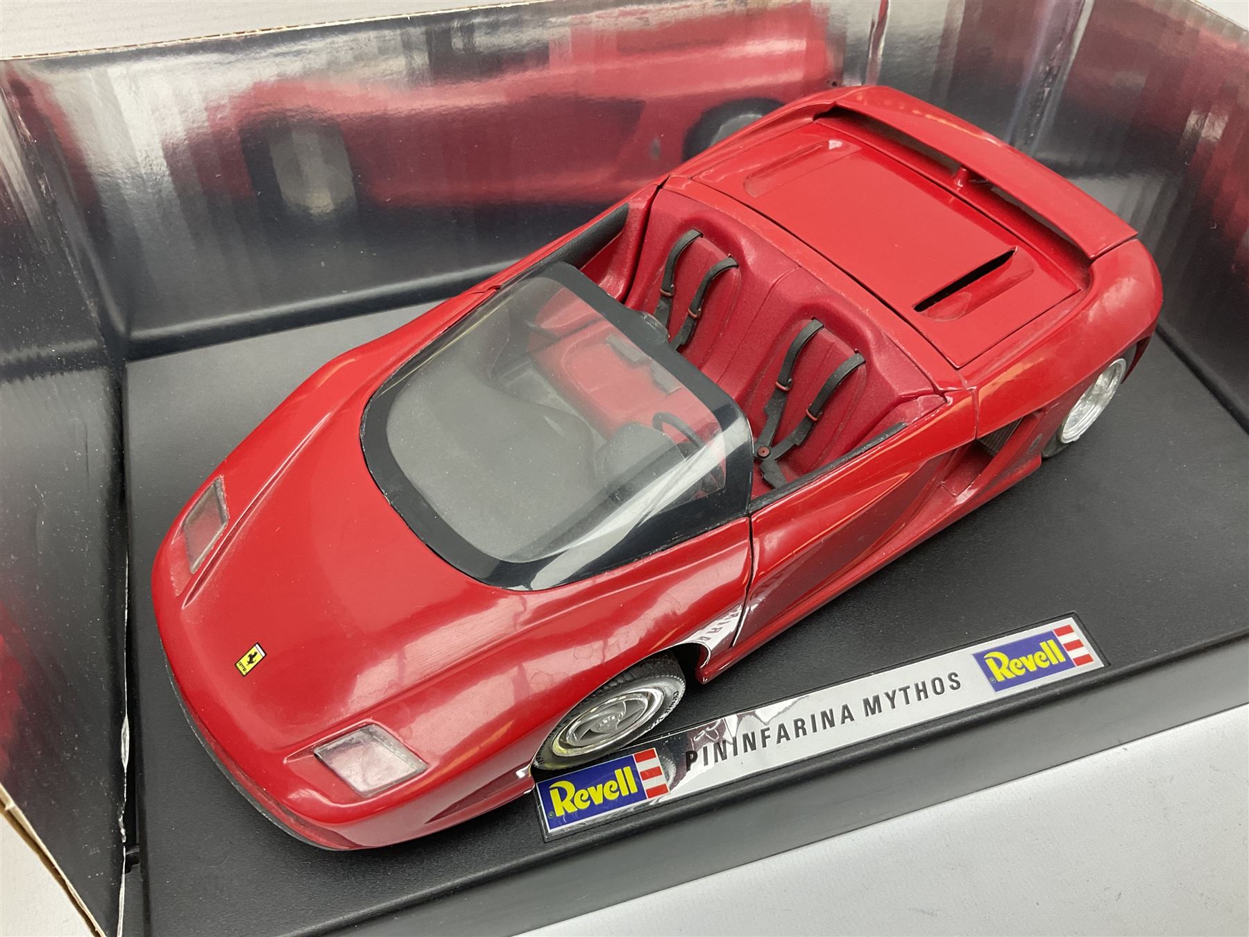 Revell - seven 1:18 scale die-cast models comprising '5 | Toys