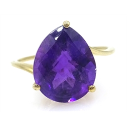  9ct gold pear shaped amethyst ring hallmarked  