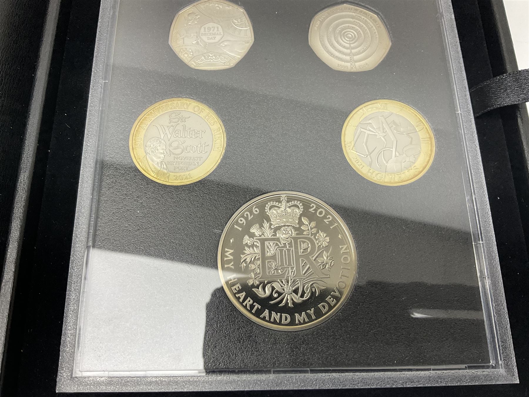 The Royal Mint United Kingdom 2021 proof coin set, cased with certificate