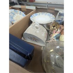 Royal Stafford part tea service, transfer printed Chinese blue and white plate, Pendelphin figures, Kundo clock, etc in three boxes