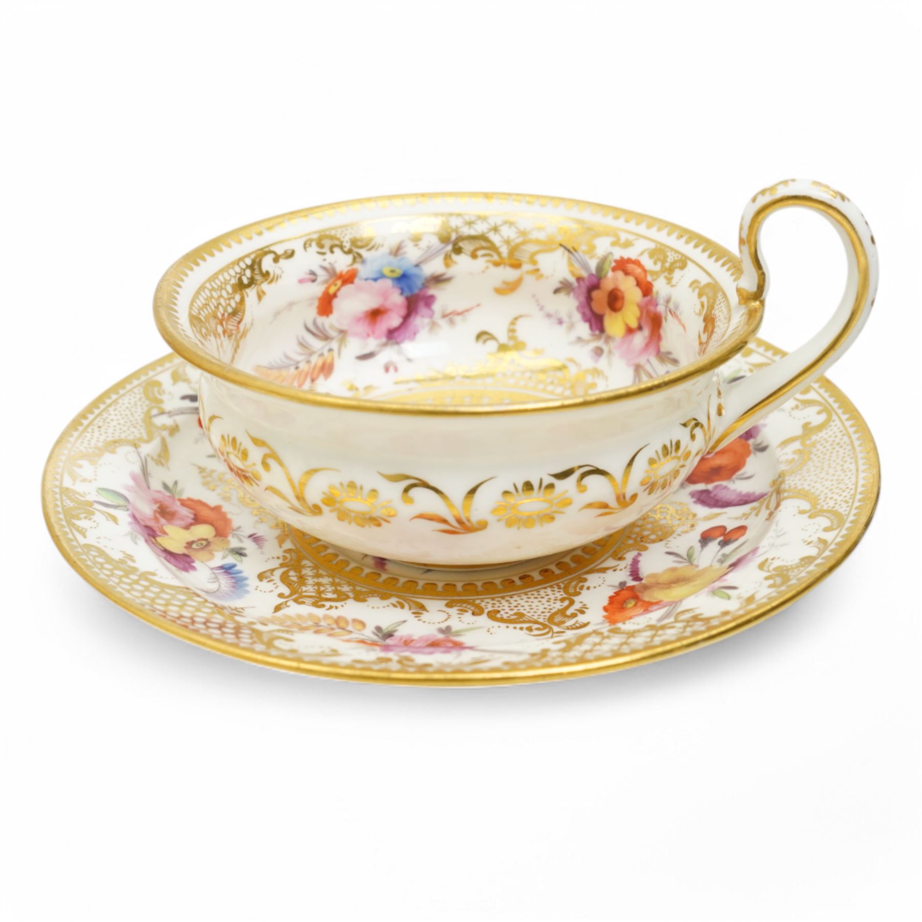 Coalport tea and coffee cups, pattern no. 830, decorated with sprays of flowers within gilt borders, comprising three teacups, four coffee cups and five saucers, with another matched teacup and saucer 