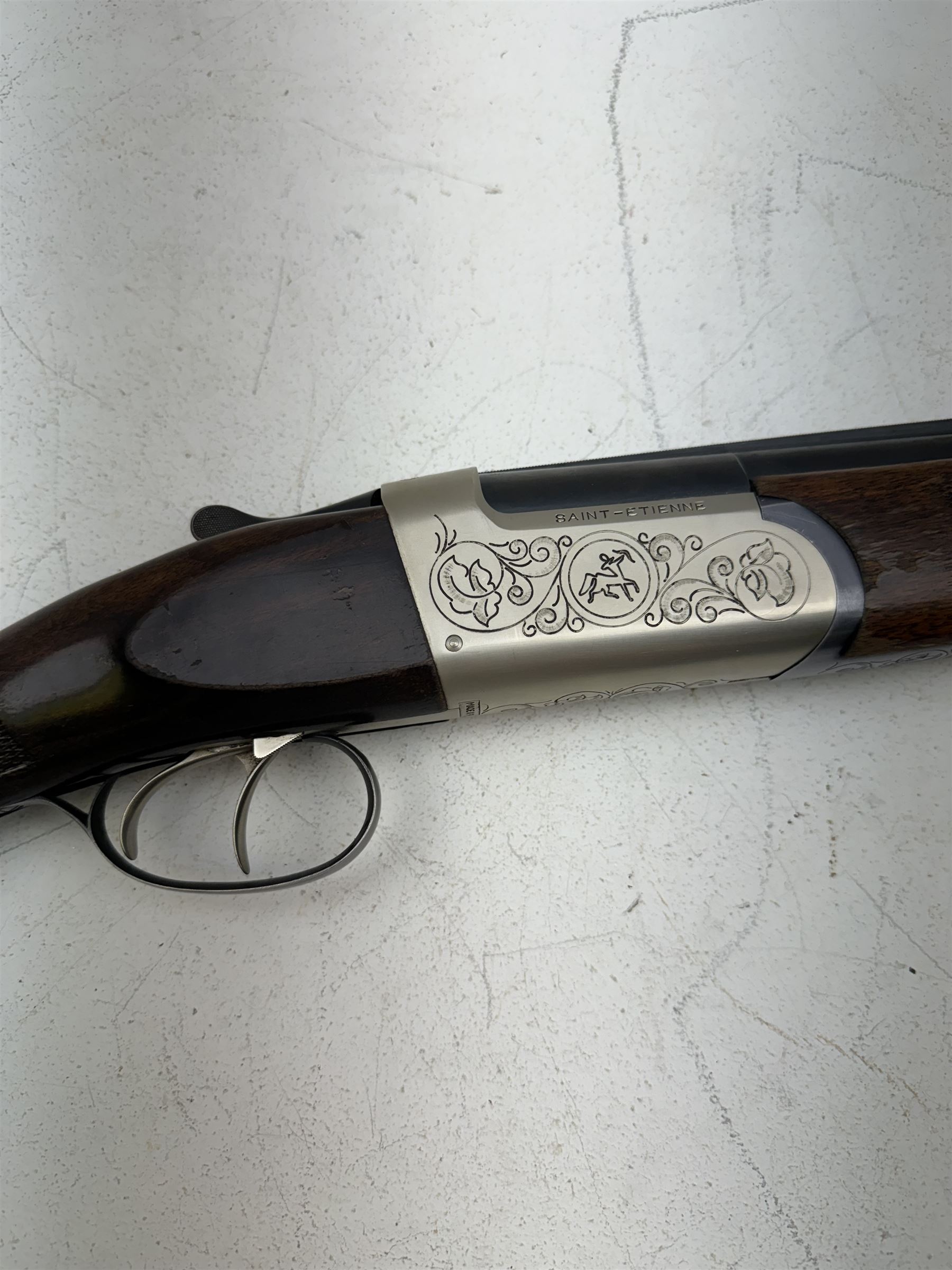 SHOTGUN CERTIFICATE REQUIRED - Verney Carron Saint Etienne O/U 12 bore under over shotgun, double trigger, 70cm (27.5