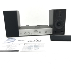 Cambridge A5 integrated audio amplifier and pair Gale speakers 