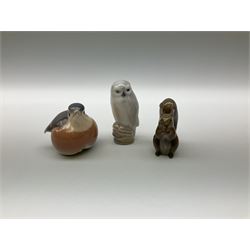 Eight Royal Copenhagen figures, cockerel 1025, hen 1024, group of two geese 609, robin 2266, squirrel 982, cockerel 1127, goose 1088 and owl 1741.  