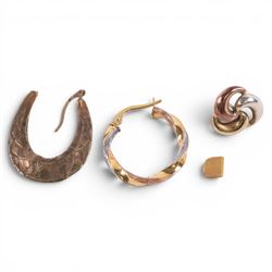 Gold oddments, including 22ct gold fragment and 9ct gold odd earrings