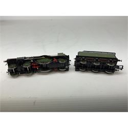 Rapido Trains Railway Museum '00' gauge' - GNR Stirling Single No. 1 locomotive, DCC ready 