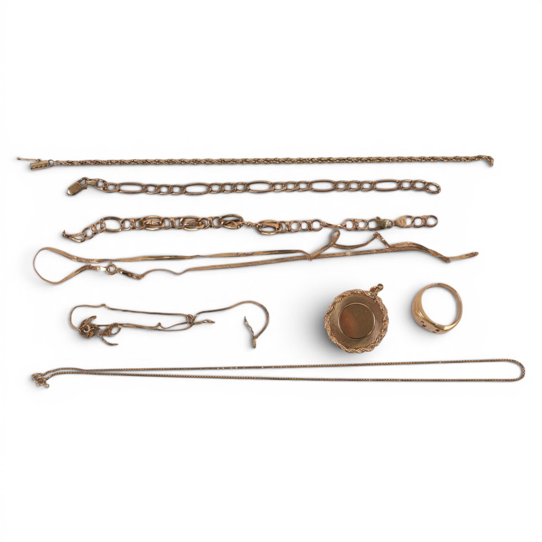 14ct gold jewellery, including chain links and ring, 12ct gold circular pendant and 9ct gold chain links ring 