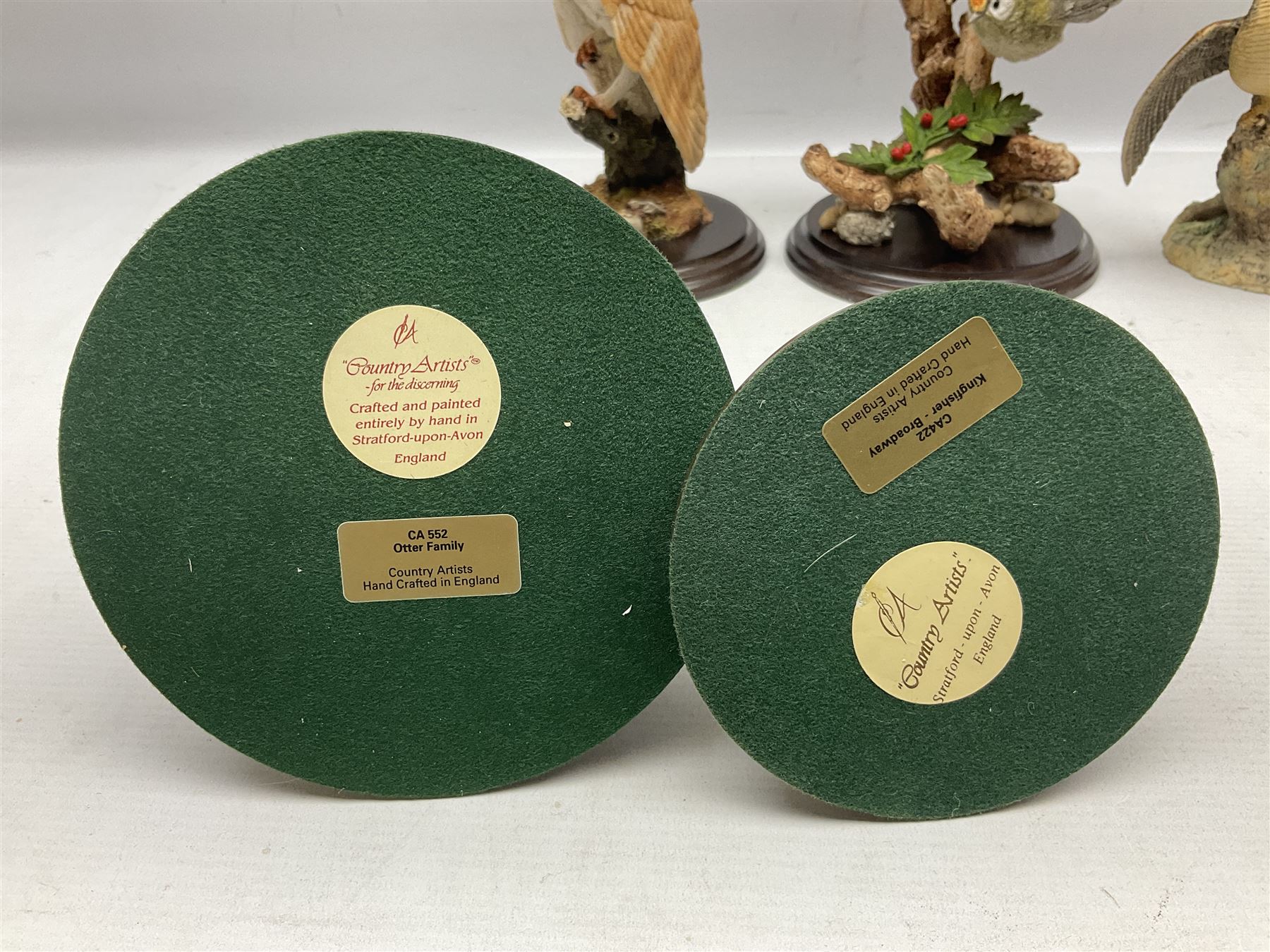 Quantity of Country Artists figures, comprising Woodland Visitors G800, Otter Family CA 552, Barn Owl CA 431, Wren CA 81, Mouse and Acorn CA784, Kingfisher - Broadway CA422, Early Days - Barn Owlets CA 720, together with two Border Fine Arts figures comprising Woodcock by James Harvey, 1985 and First Outing, Many with original boxes (9)