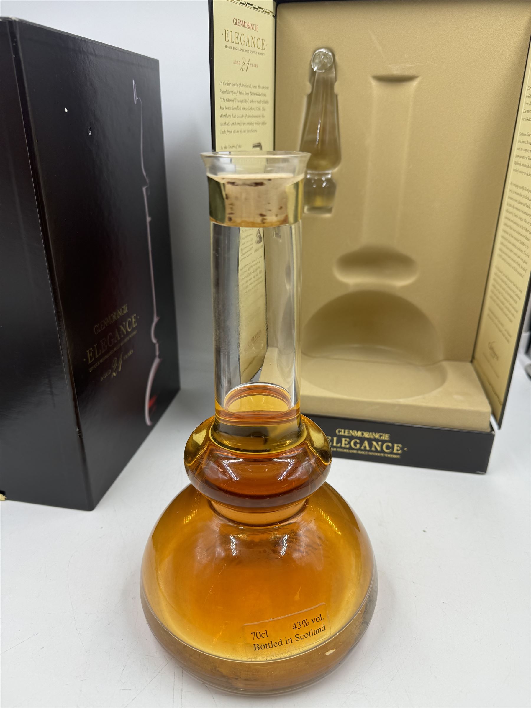 【未開栓】激レア。Glenmorangie Elegance 21年/デカンタ Glenmorangie 21 year old Elegance single malt whisky | Wine