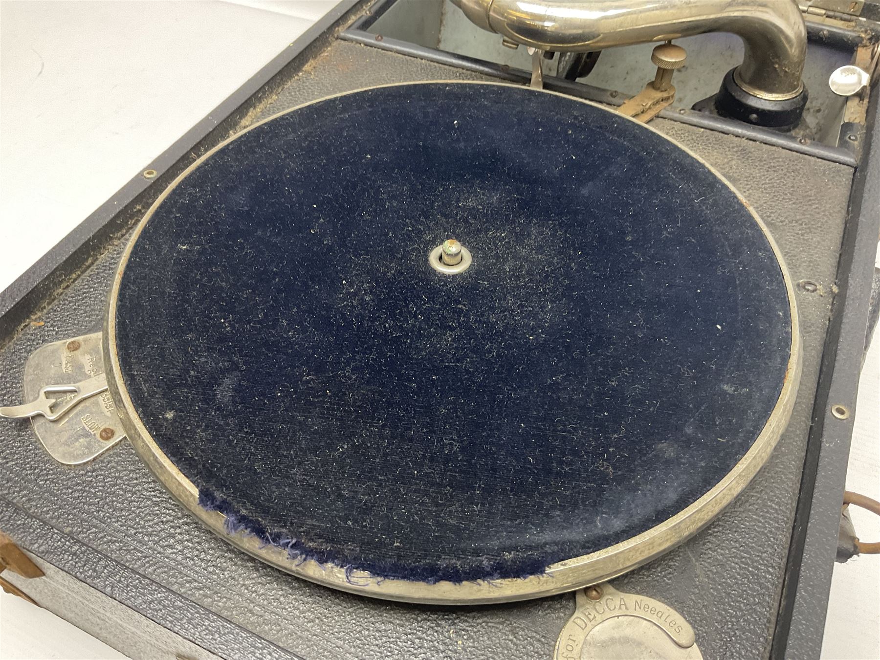 Salon Decca portable record player