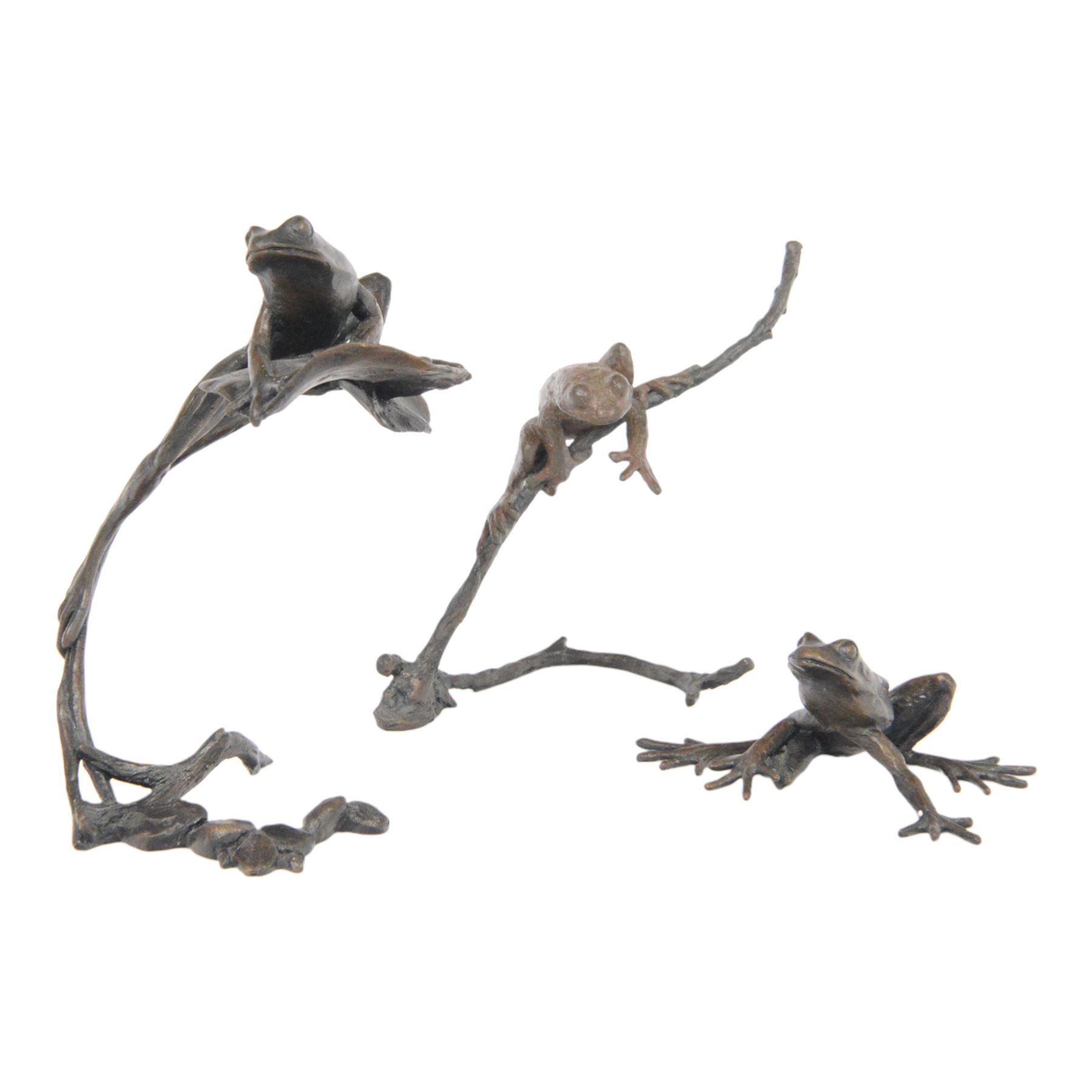 Michael Simpson (British Contemporary): Perching Frogs, set of three limited edition bronzes, monogrammed and numbered 62/100, 10/50 and 26/150, tallest H15cm 