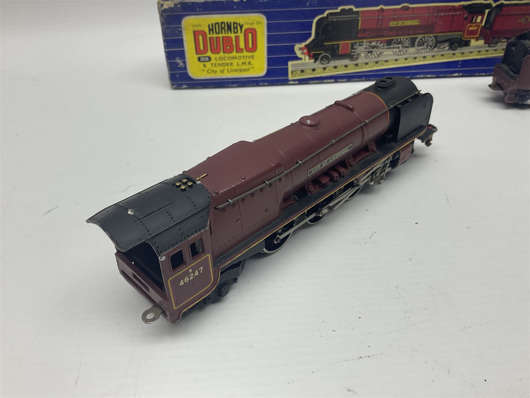 Hornby Dublo - 3-rail LMR Duchess Class 4-6-2 locomotive ‘City of Liverpool’ no. 46247 in BR maroon, with tender; in original blue box with instructions 