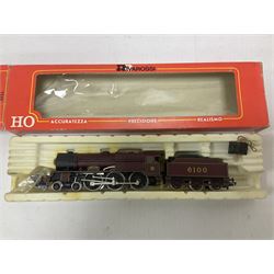 Rivarossi ‘HO’ gauge - 1348 4-6-0 ‘Royal Scot’ steam locomotive and tender no.6100 and four carriages comprising 2933, two 2934 and 2935 in maroon; in original boxes (5) 