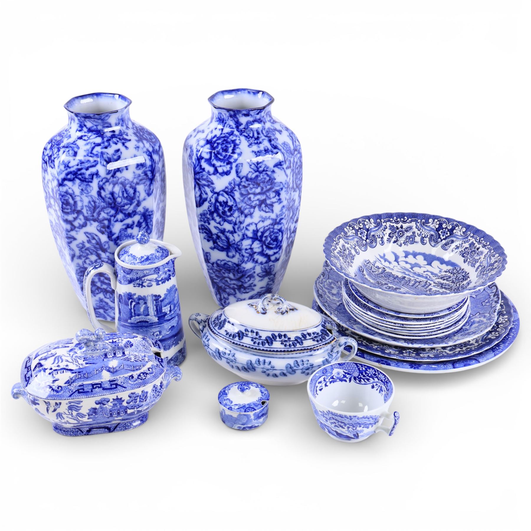 Spode Italian pattern teacup and saucer, together with hot water jug, cake plates etc and other blue and white 