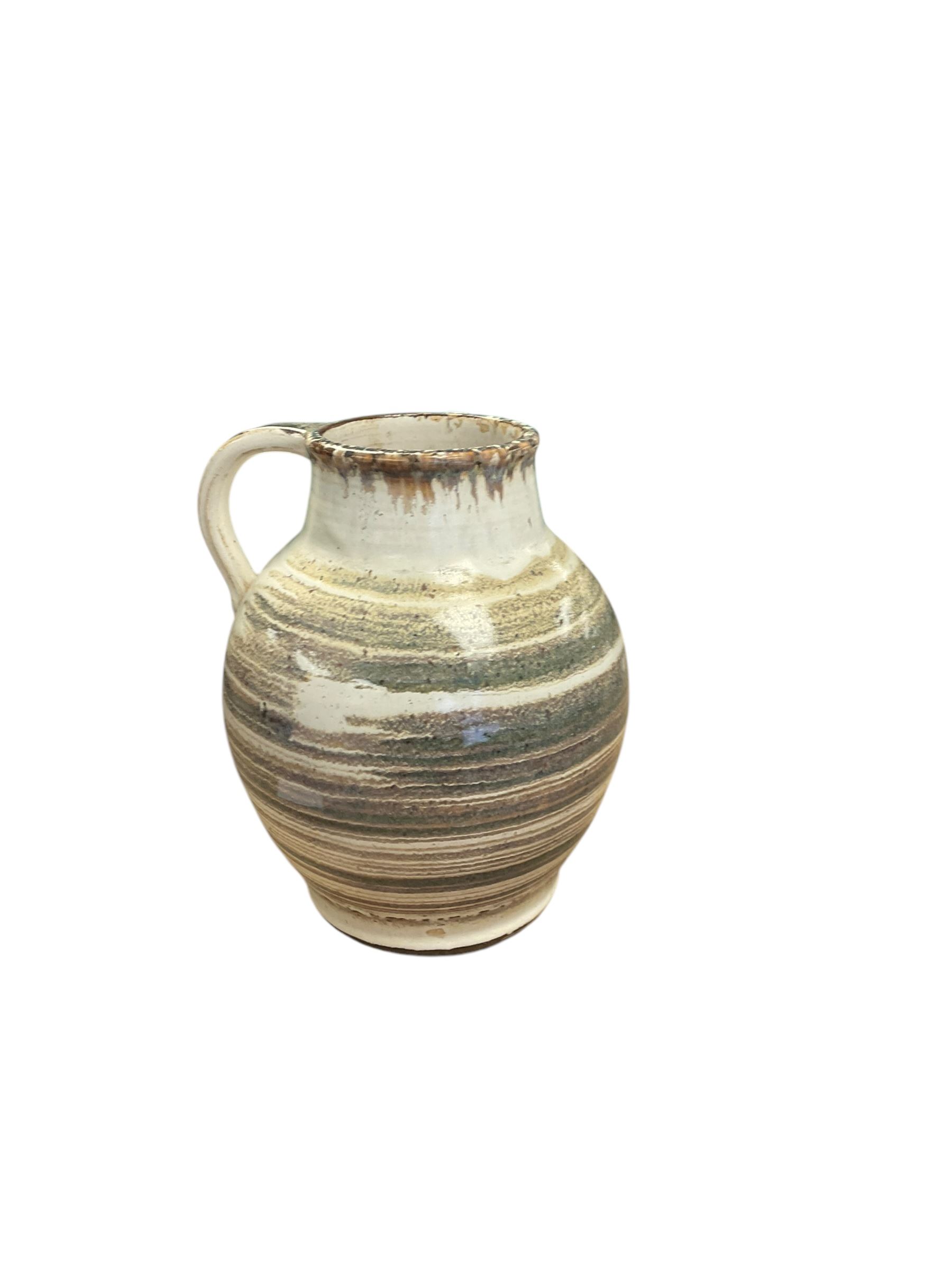 Barbara Cass (1921-1992) studio pottery jug, H22cm