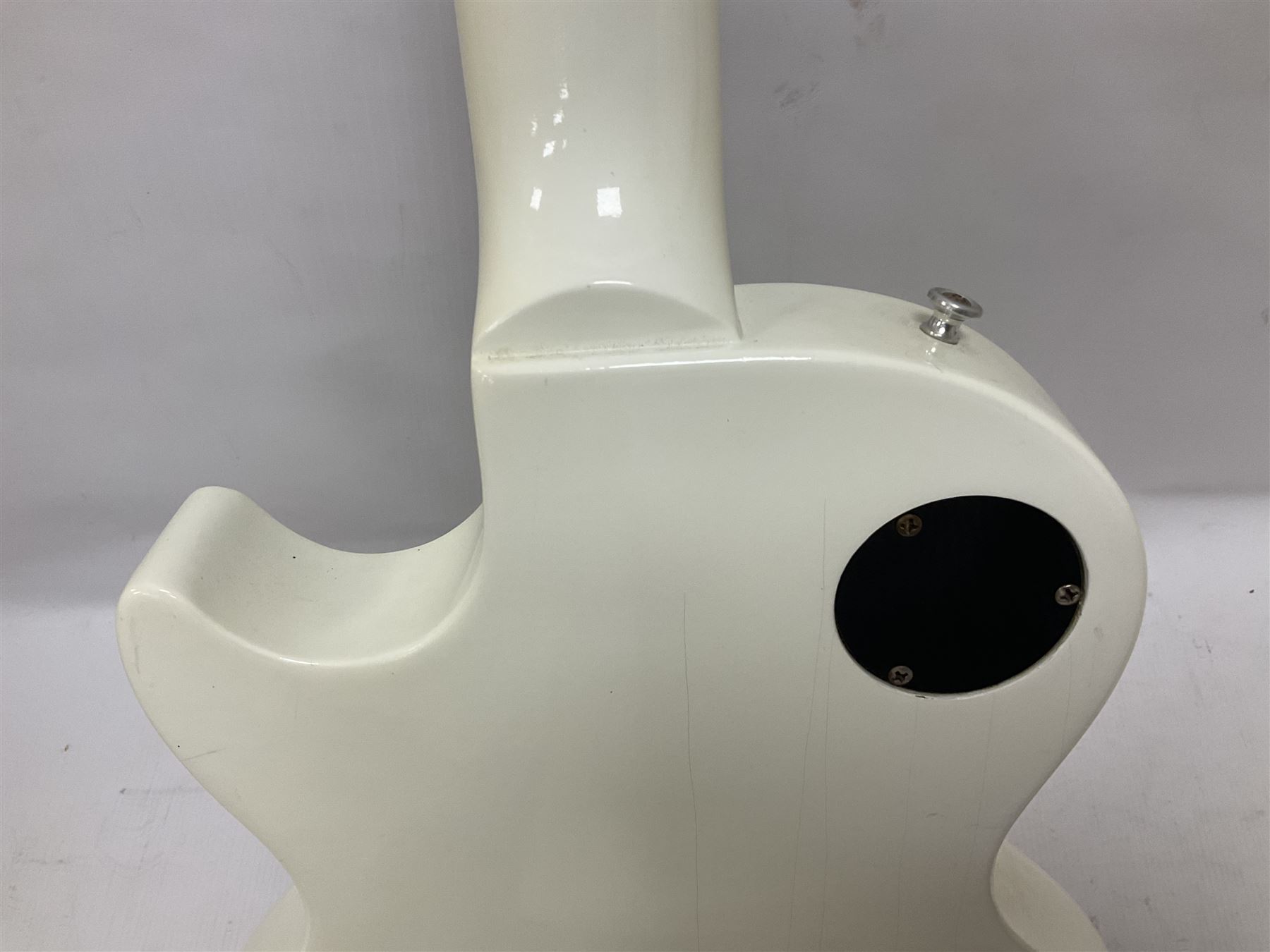 2010 Gibson Les Paul studio guitar, serial no101500537 in white finish with gold and pale green hardware, in Auden soft carry case, guitar L100cm