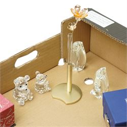  Swarovski glass and metal spray of flowers, two Swarovski bears, Hadeland glass bear and other glass ornaments