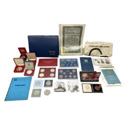 Great British and World coins, including Canadian 1975 dollar, United States of America 1975 proof set and bicentennial silver uncirculated set 1776-1976, Queen Elizabeth II Gibraltar 1977 sterling silver proof twenty-five pence, cased with certificate, New Zealand 1979seven coin set in blue wallet,  GB pre-decimal coins etc