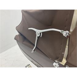 Marmet coach built 1964 pram, with detachable body, brown coachwork and hood, L118cm, H113cm