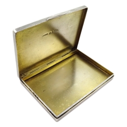 Silver and green guilloche enamel lidded box, engine turned decoration by Asprey & Co, London 1933

[image code: 7mc]