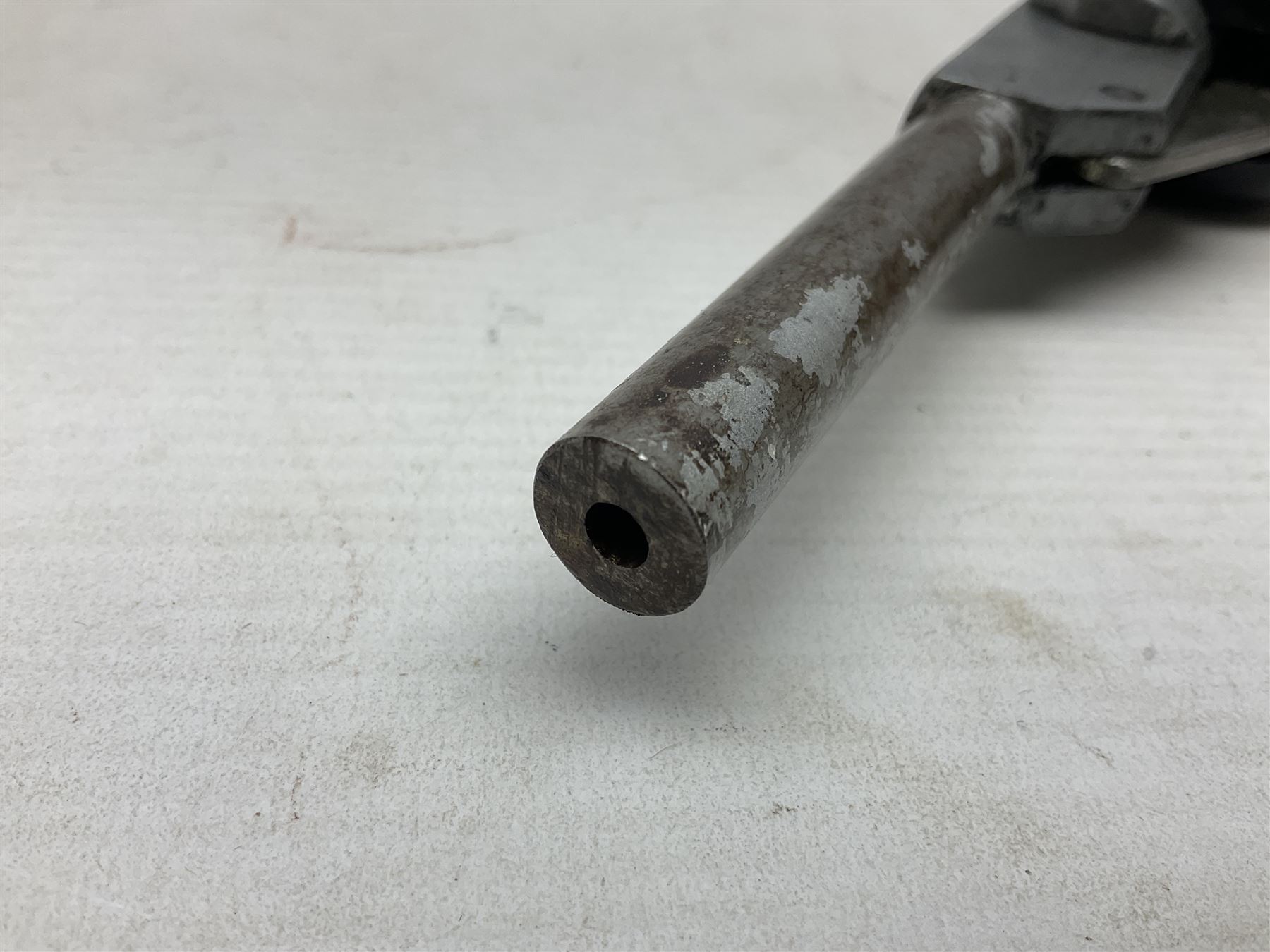 Italian RO72 .177 target air pistol with break barrel action, shaped and chequered grips L32cm