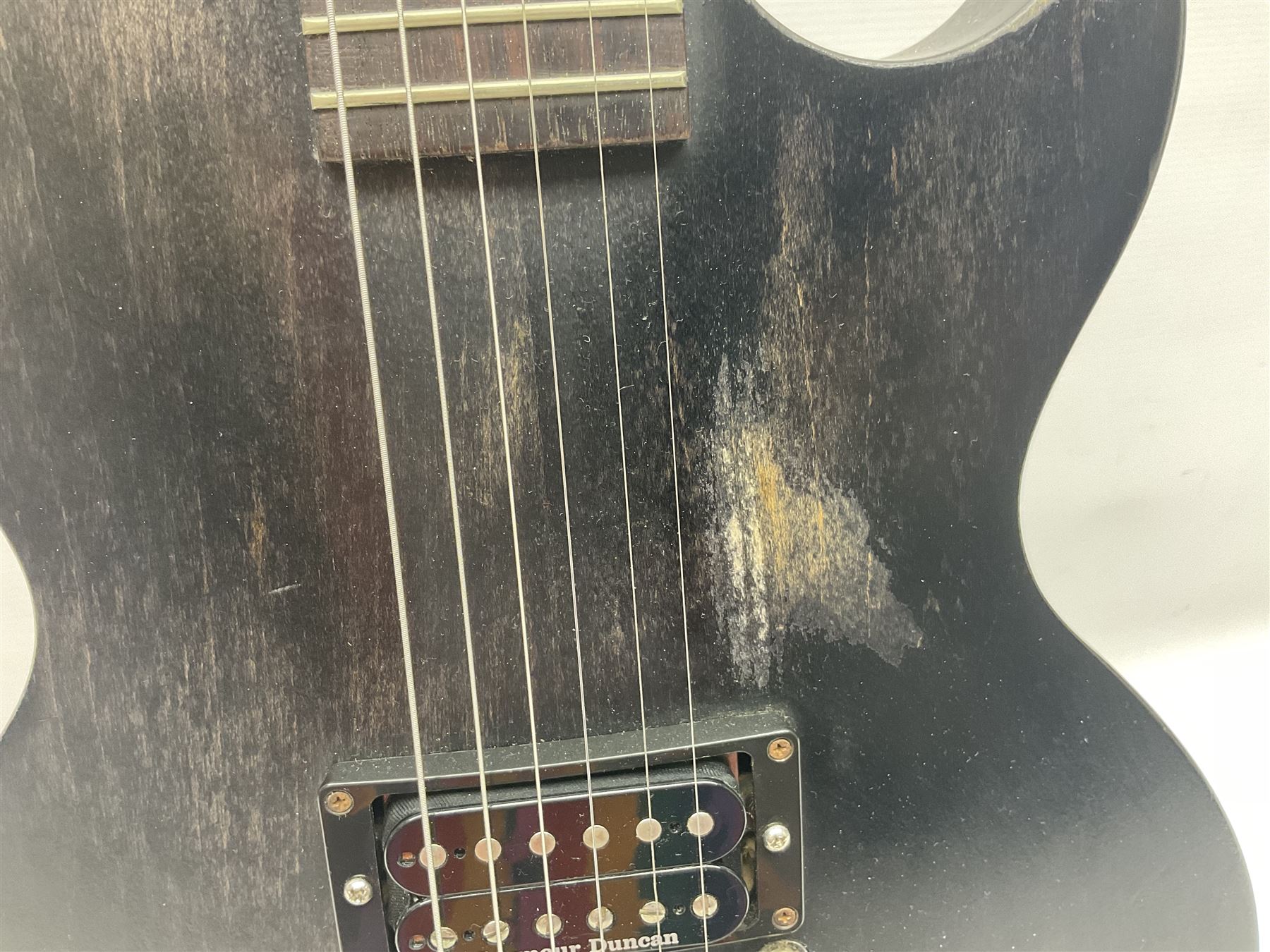 2015 American Les Paul CM (carved mahogany) electric guitar with ebonised finish, retro fitted with Seymour Duncan SH4 pick-up, serial no.150076417, L98cm overall; in Gibson soft carrying case.