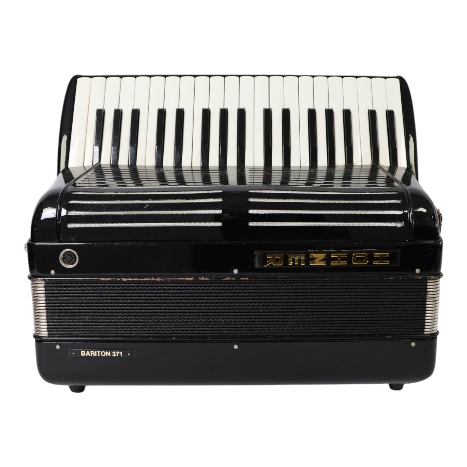 Hohner Bariton 371 basso piano accordion, with 37 keys, in black gloss finish, with carry stap and hard case
