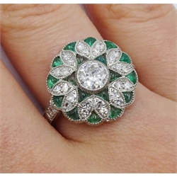  Platinum diamond ring, filigree style surround set with emerald and diamonds and diamond shoulders  
[image code: 4mc]