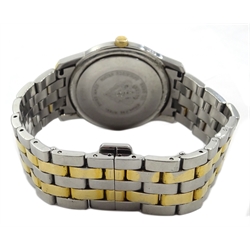  Gucci 5500 XL gentleman's stainless steel quartz bracelet wristwatch  