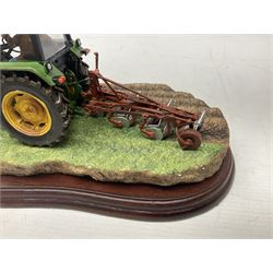 Border Fine Arts for John Deere Pulling Power model no 2140, by Ray Ayres, limited edition, with original box, H14cm