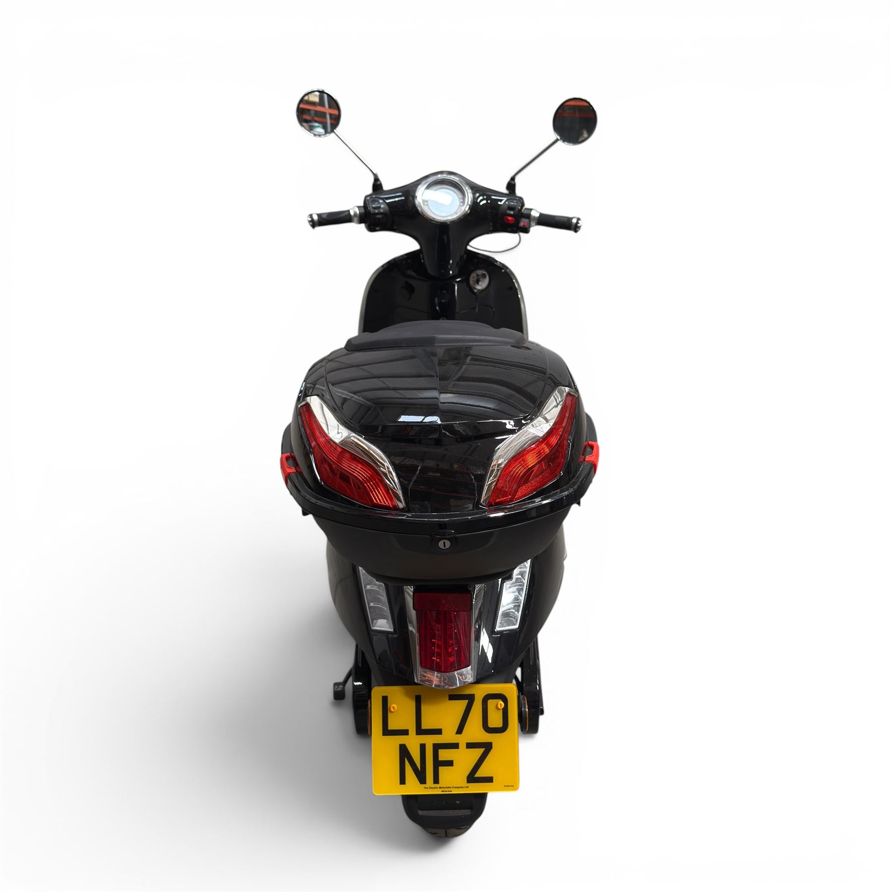 Sakura JS2A - 4000W electric scooter (125cc equivalent), 2 Miles, LL70 NFZ