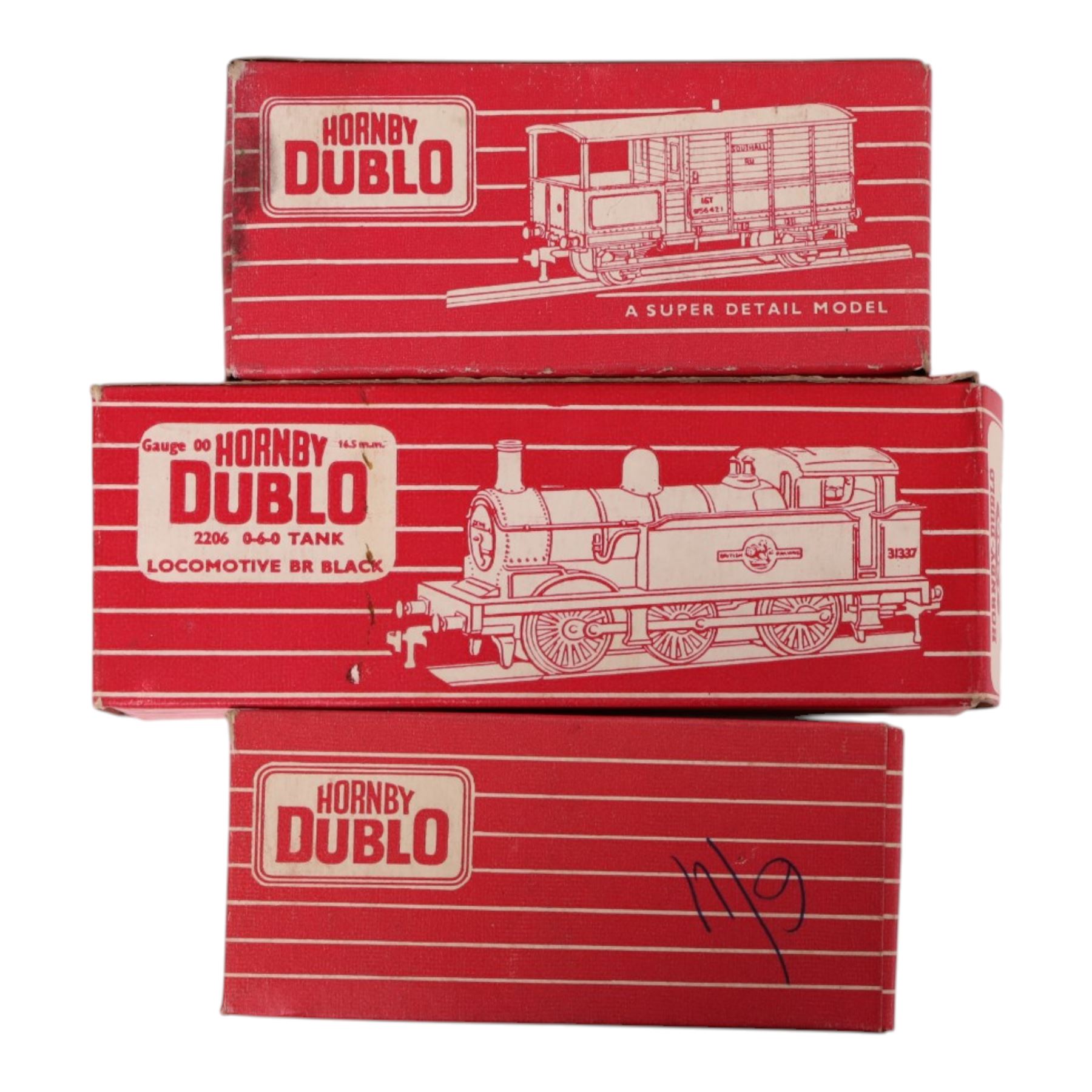 Large collection of Hornby Dublo 00 gauge locomotives and rolling stock, including no. 2206 0-6-0 Tank Locomotive BR Black, all boxed