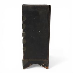 Two Japanese gilded and lacquered table-top jewel cabinets, tallest H26cm