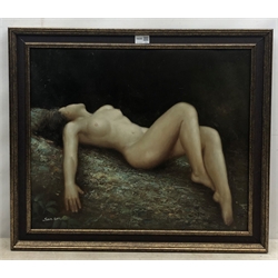 Sun San (Contemporary): Reclining Nude, oil on canvas signed 49cm x 59cm