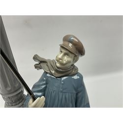 Lladro figure, The Lamp Lighter no 5205, with original box H47cm