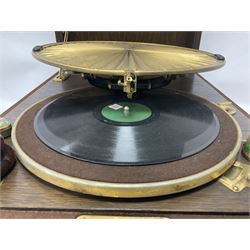 His Master's Voice Lumiere Gramophone, model no. 460 c1925, oak cased table top model with 12