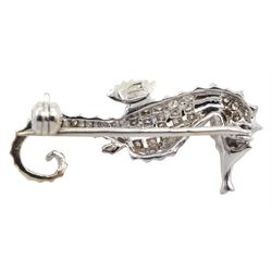 18ct white gold round brilliant cut diamond seahorse brooch by Mozafarian, London import marks 1989
