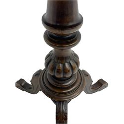 Victorian walnut tripod table, circular moulded top on turned and lobe carved pedestal, on three acanthus carved and block supports