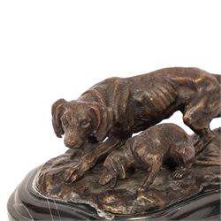 After Pierre Jules Mene, bronze sculpture of a hunting dog upon a marble base, H9cm 