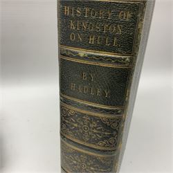 Hadley George, A New and Complete History of the Town and County of the Town of Kingston-upon-Hull; T. Briggs Hull 1788, frontispiece and other engraved plates