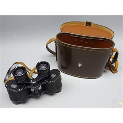  Pair E.Leitz Wetzlar 8x30 Binuxit Binoculars No.610331, in Leitz stamped brown leather case  