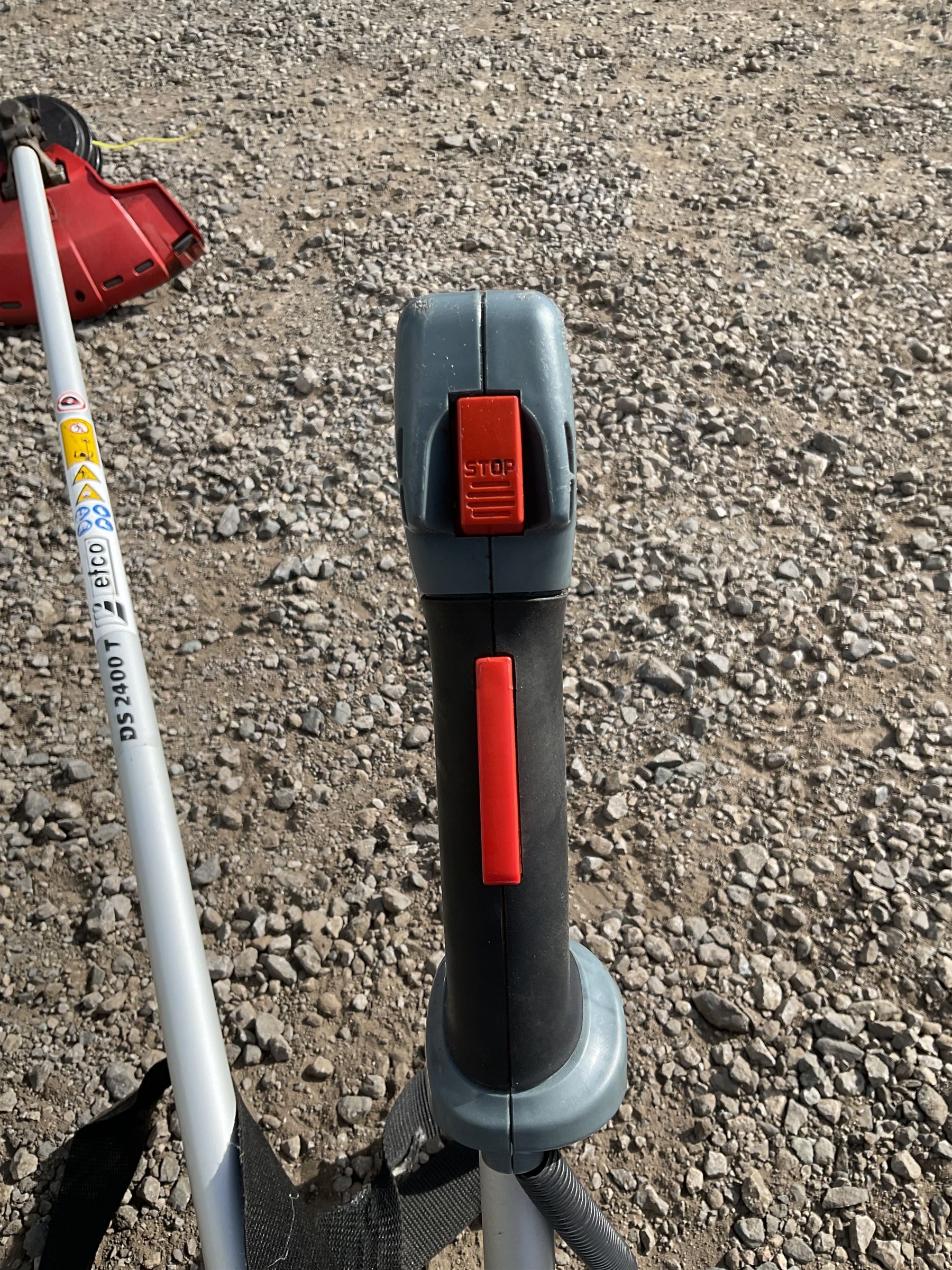 Petrol Efco Strimmer DS 2400 - THIS LOT IS TO BE COLLECTED BY APPOINTMENT FROM DUGGLEBY STORAGE, GREAT HILL, EASTFIELD, SCARBOROUGH, YO11 3TX