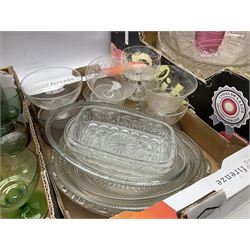 Large collection of glassware to include Schweppes soda syphon, Murano, vases, drinking glasses, coloured glass, cranberry etc in seven boxes