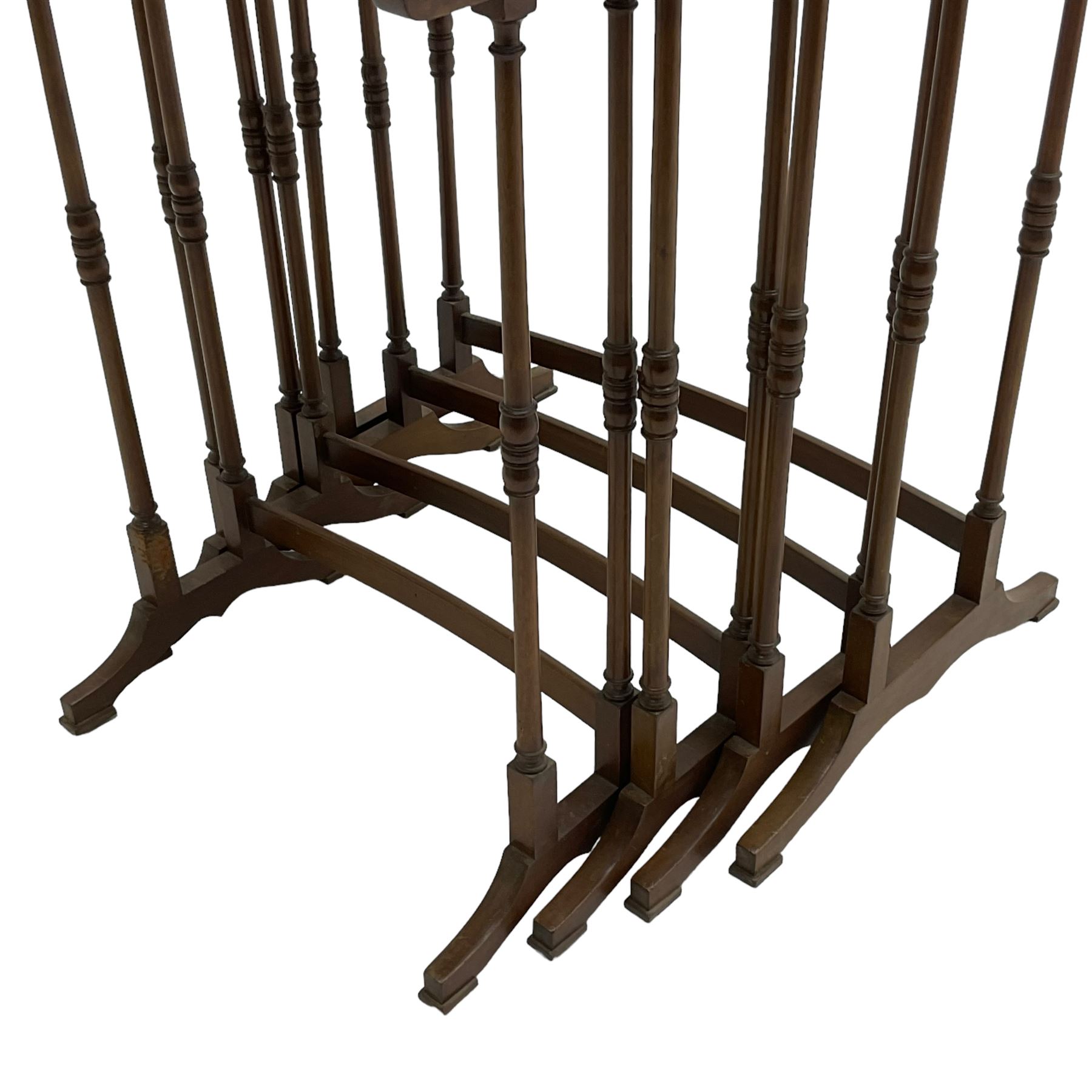 Early 20th century mahogany quartetto nest of four occasional tables, moulded canted rectangular tops on turned supports, on sledge feet